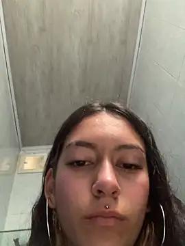 tita_19x from StripChat