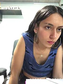 tita_19x from StripChat