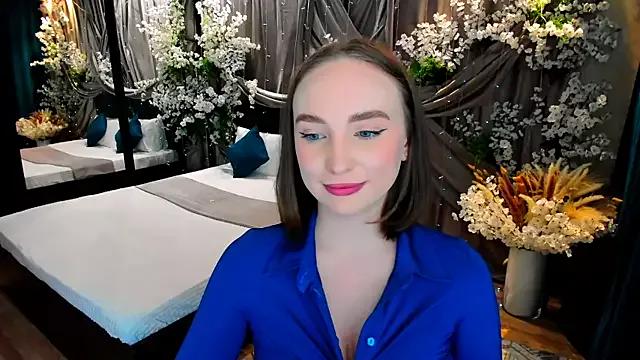 TrueReincarnation from StripChat is Freechat