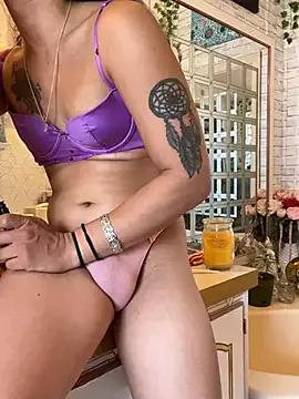 Try the hottest girls free webcams as they get au naturel and get naked fulfilling your nuttiest whims.