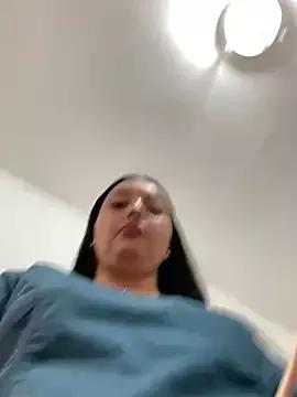 Tu-bebitaa webcams show profile image 