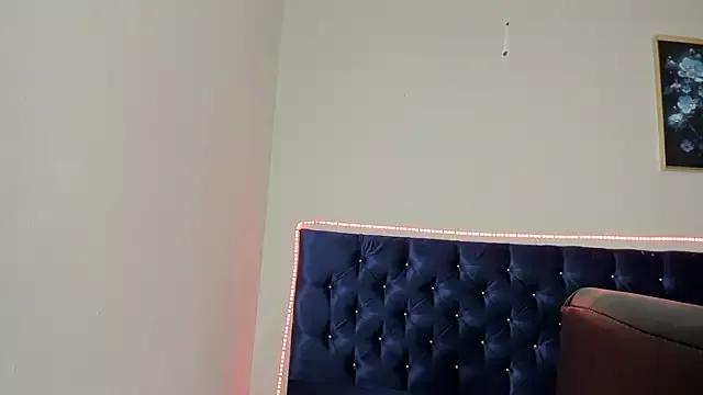 ultra_violet01 from StripChat is Freechat