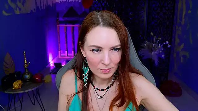 Try the hottest girls free webcams as they get au naturel and get naked fulfilling your nuttiest whims.