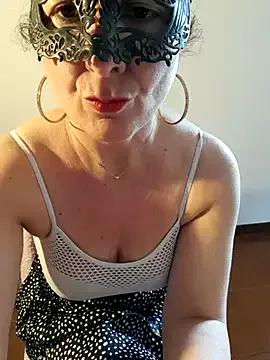 Try the hottest girls free webcams as they get au naturel and get naked fulfilling your nuttiest whims.