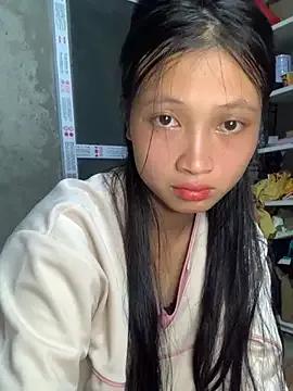 Vyvy777 webcams show profile image 