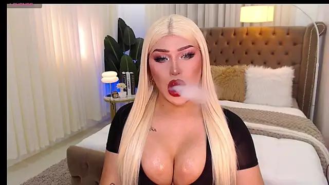 Try the hottest girls free webcams as they get au naturel and get naked fulfilling your nuttiest whims.