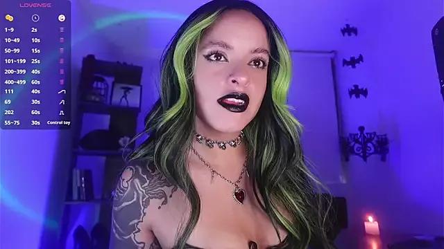 Try the hottest girls free webcams as they get au naturel and get naked fulfilling your nuttiest whims.