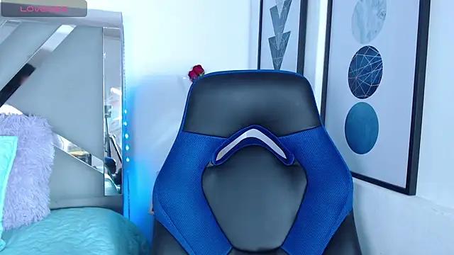 ZaraDames_ from StripChat