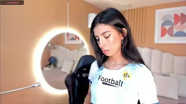 zia_cooper from StripChat is Freechat